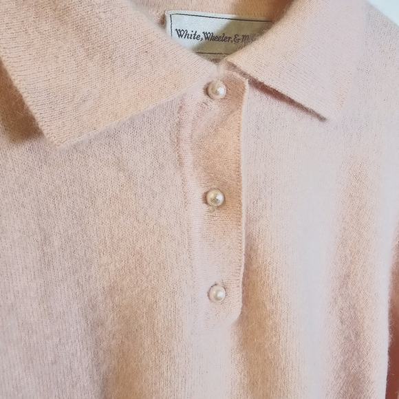 VTG | White Wheeler Martha Sweet Puff Sleeve Lambswool & Angora Puff Sleeve Polo - Picture 7 of 8